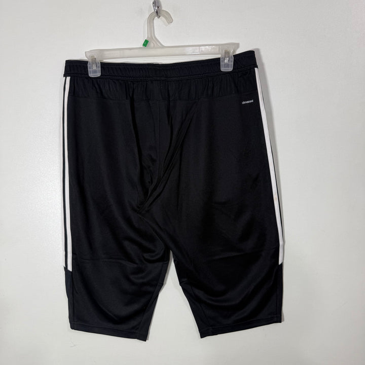 ADIDAS CLIMACOOL THREE QUARTER SHORT BLACK COLOUR WITH SIDE ZIP POCKETS