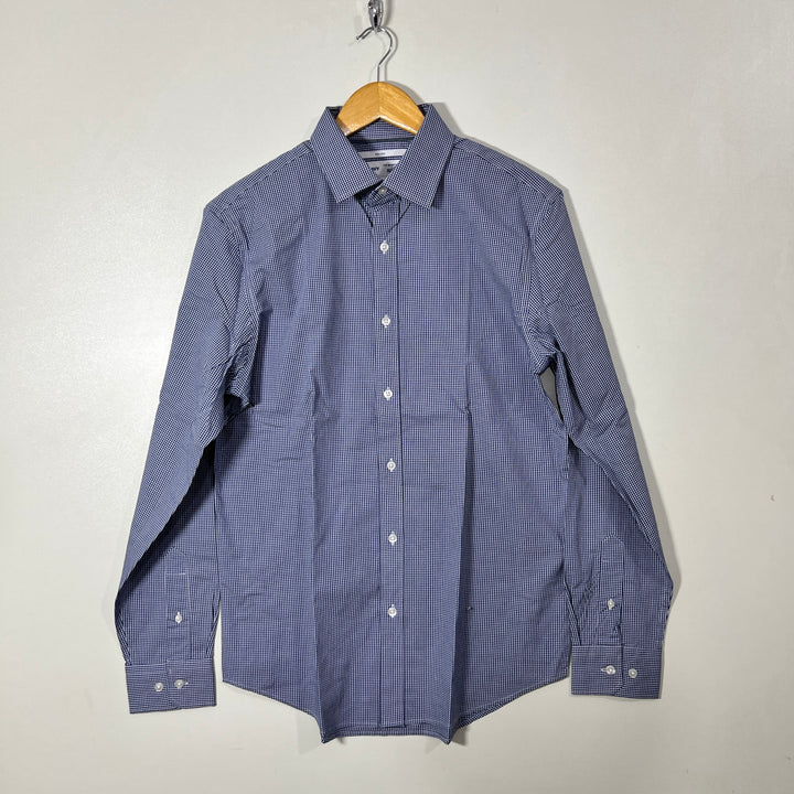 GAP SLIM FIT CHECKERED SHIRT