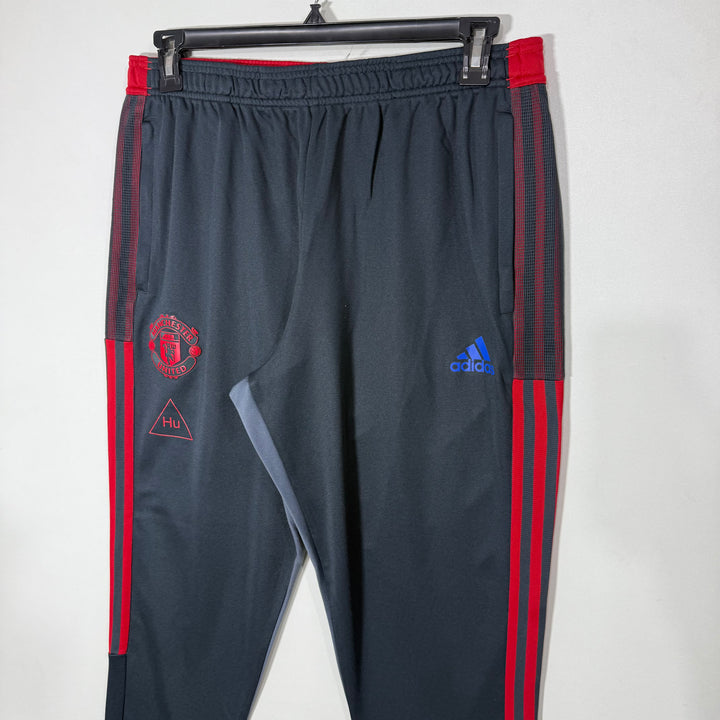 ADIDAS SPORT TROUSER BRAND NEW GREY COLOUR