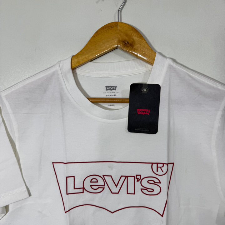 LEVIS COTTON TSHIRT BRAND NEW WHITE COLOUR
