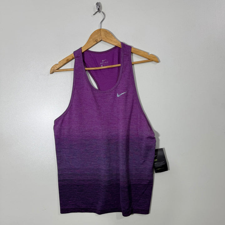 NIKE DRI FIT SPORT SLEEVES LESS BRAND NEW