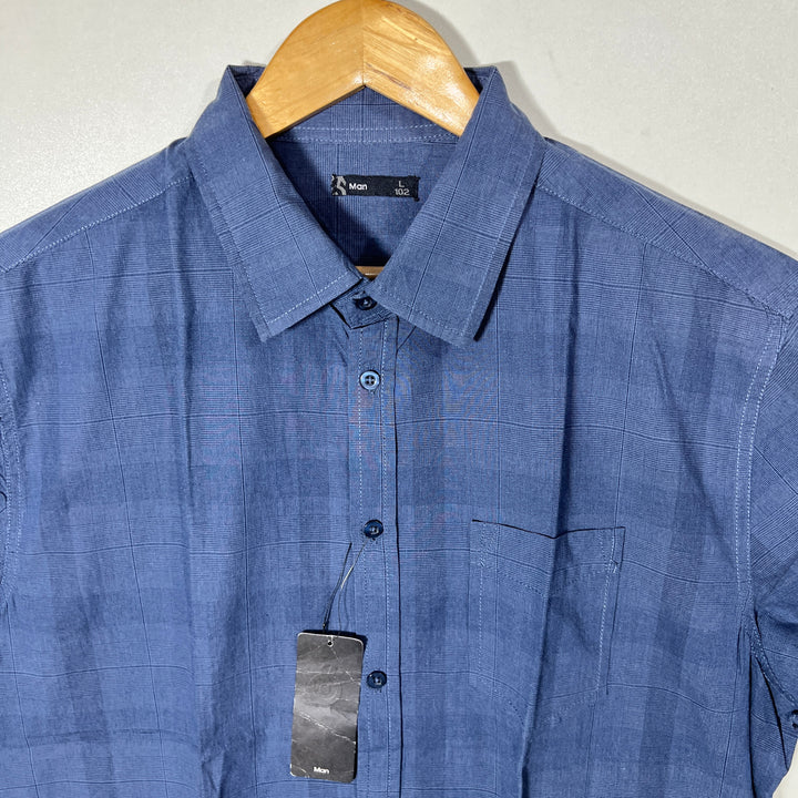 MAN CHECKERED HALF SLEEVES SHIRT BRAND NEW