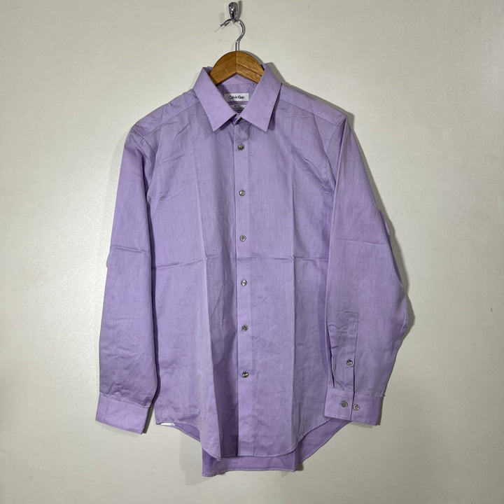 CALVIN KLEIN SLIM FIT NON IRON PERFORMANCE FORMAL SHIRT