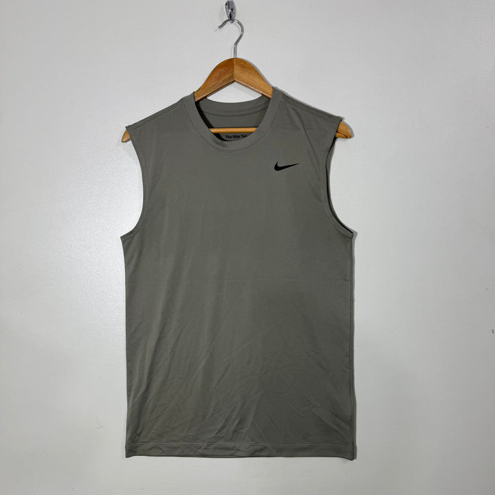 NIKE DRI FIT SPORT SLEEVES LESS