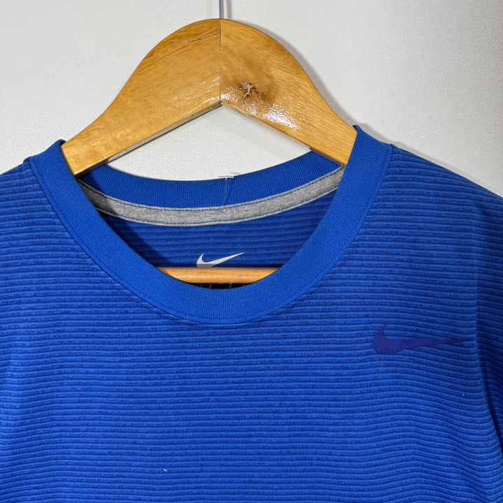 NIKE DRI FIT SPORT TSHIRT