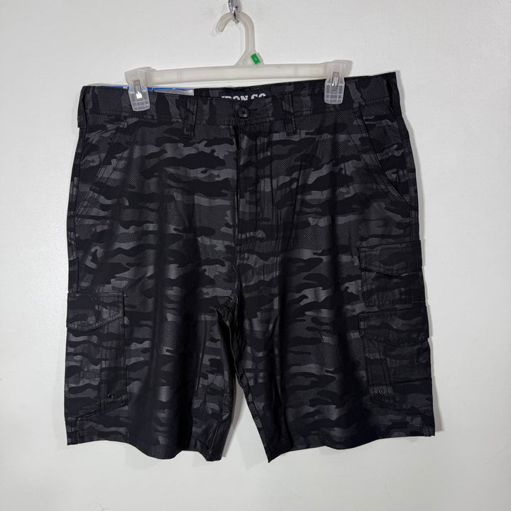 IRON CO CAMOUFLAGE PERFORMANCE SHORT BRAND NEW WITH STRETCH