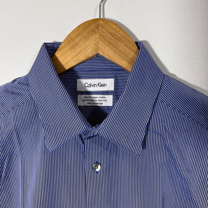 CALVIN KLEIN SLIM FIT NON IRON PERFORMANCE SHIRT