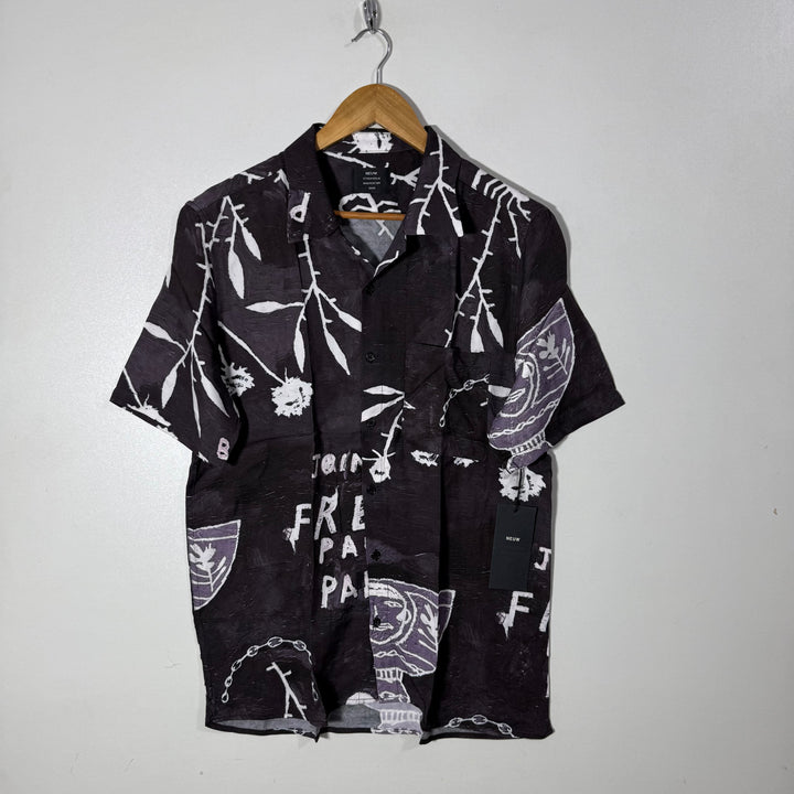 NEUW SAFARI COLLAR HALF SLEEVES HAWAI SHIRT BRAND NEW
