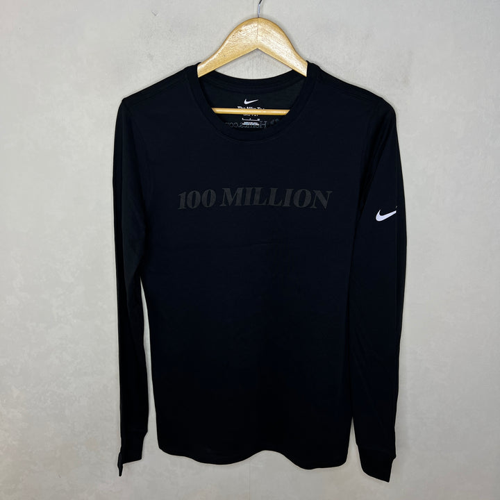 NIKE DRI FIT LONG SLEEVES SPORT TSHIRT