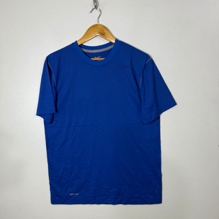 NIKE DRI FIT SPORT TSHIRT