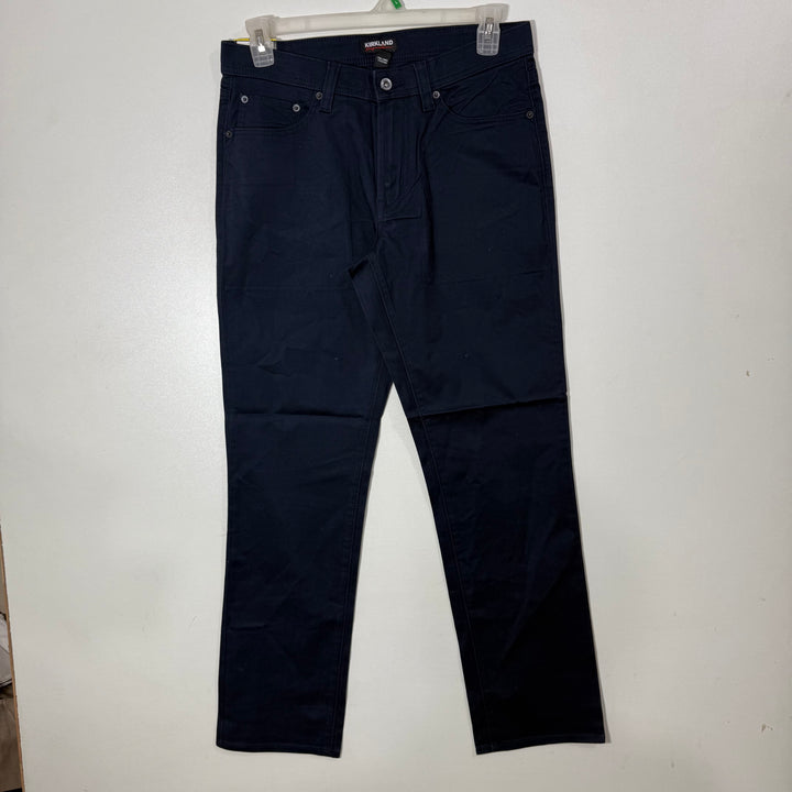 KIRKLAND SIGNATURE STRAIGHT FIT COTTON JEANS BRAND NEW BLUE COLOUR WITH STRETCH