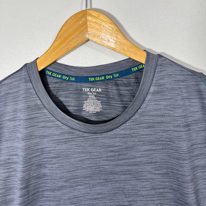 TEK GEAR DRY TEK SPORT TSHIRT