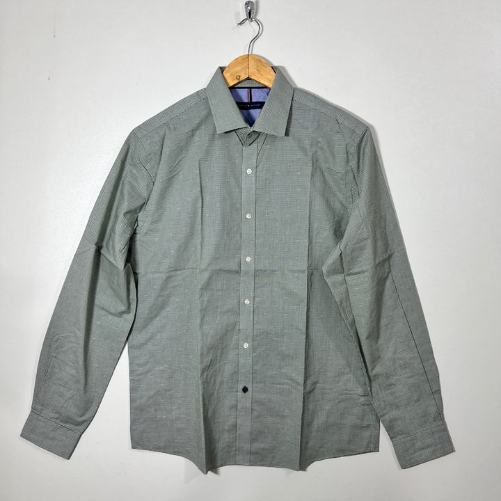 TOMMY HILFIGER SLIM FIT NON IRON SEMI FORMAL SHIRT