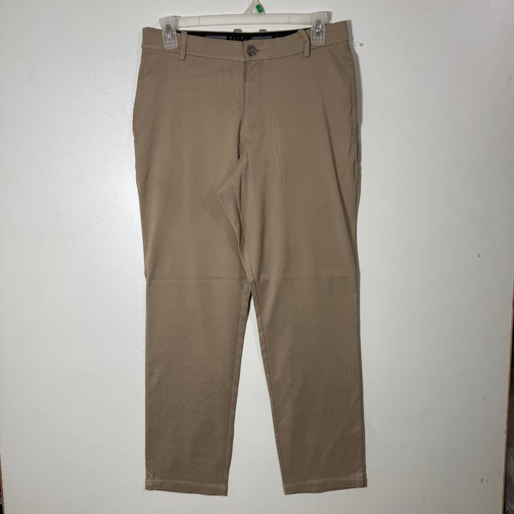 NIKE DRI FIT STANDARD FIT PERFORMANCE PANT WITH STRETCH