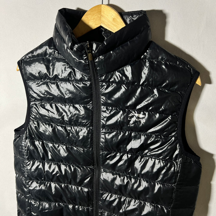 LI YO NGBO SLEEVESS LESS PUFFER JACKET