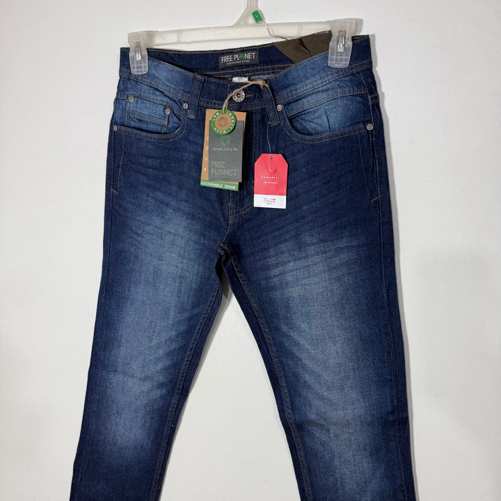 FREE PLANET STRAIGHT FIT DENIM PANT BRAND NEW WITH STRETCH