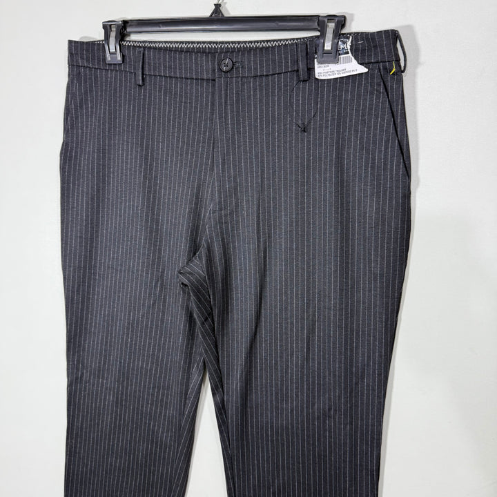 MICHAEL STRAHAN STRAIGHT FIT DRESS PANT BRAND NEW WITH STRETCH GREY COLOUR