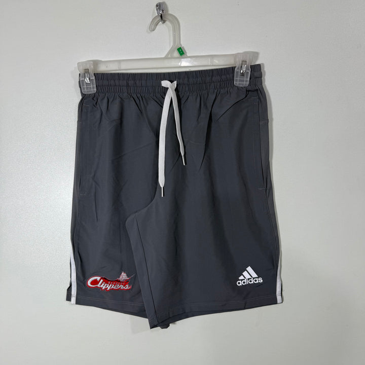 ADIDAS AEROREADY ULTRA LIGHT WEIGHT HYBRID SPORT SHORT WITH SIDE ZIP POCKETS GREY COLOUR