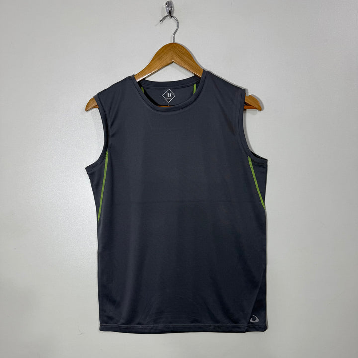 TEX SPORT SLEEVES LESS GREY COLOUR
