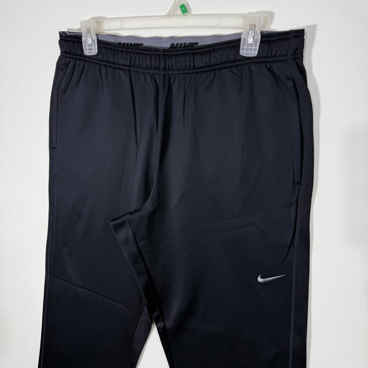 NIKE DRI FIT LOOSE FIT SPORT TROUSER INNER FLEECE BLACK COLOUR