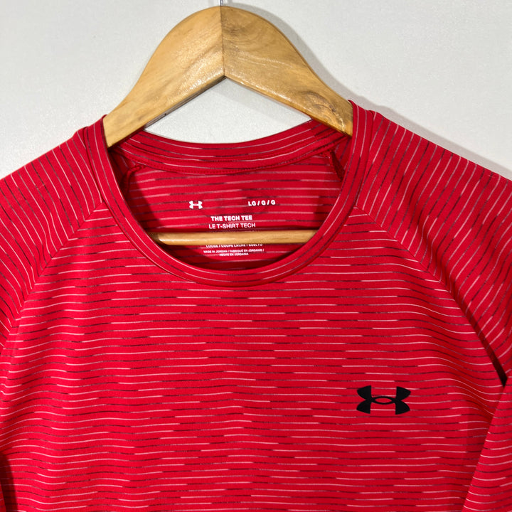 UNDER ARMOUR SPORT TSHIRT