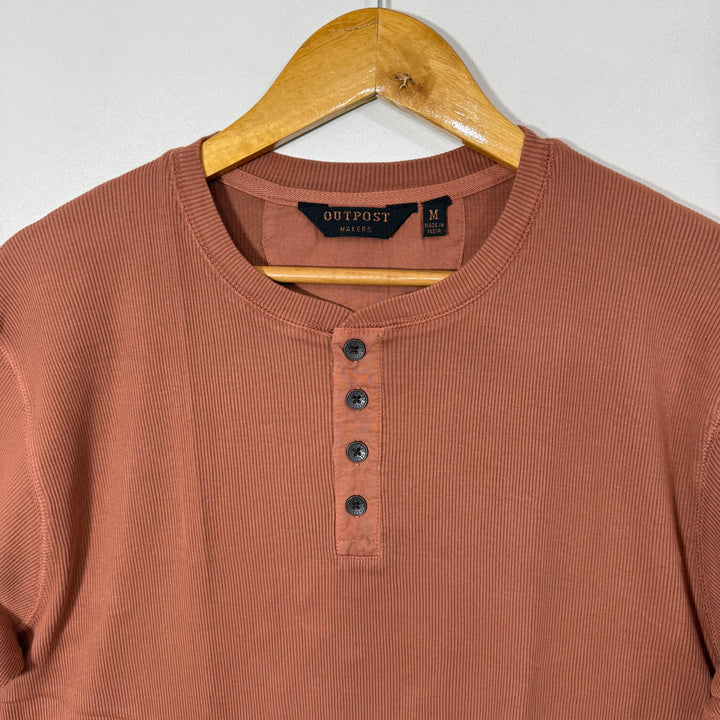 OUTPOST MAKERS BEN COLLAR COTTON TSHIRT BRAND NEW