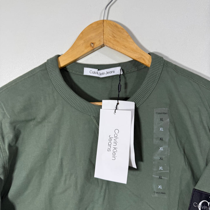 CALVIN KLEIN JEANS COTTON TSHIRT BRAND NEW GREEN COLOUR