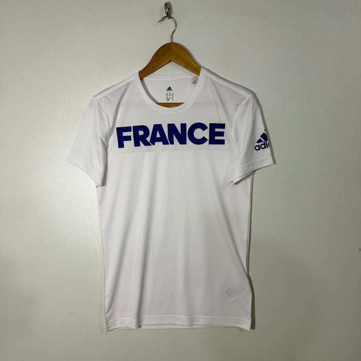 ADIDAS SPORT TSHIRT
