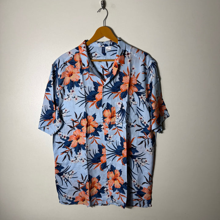 DIVIDED BY H&M HALF SLEEVES CUBAN COLLAR HAWAI SHIRT