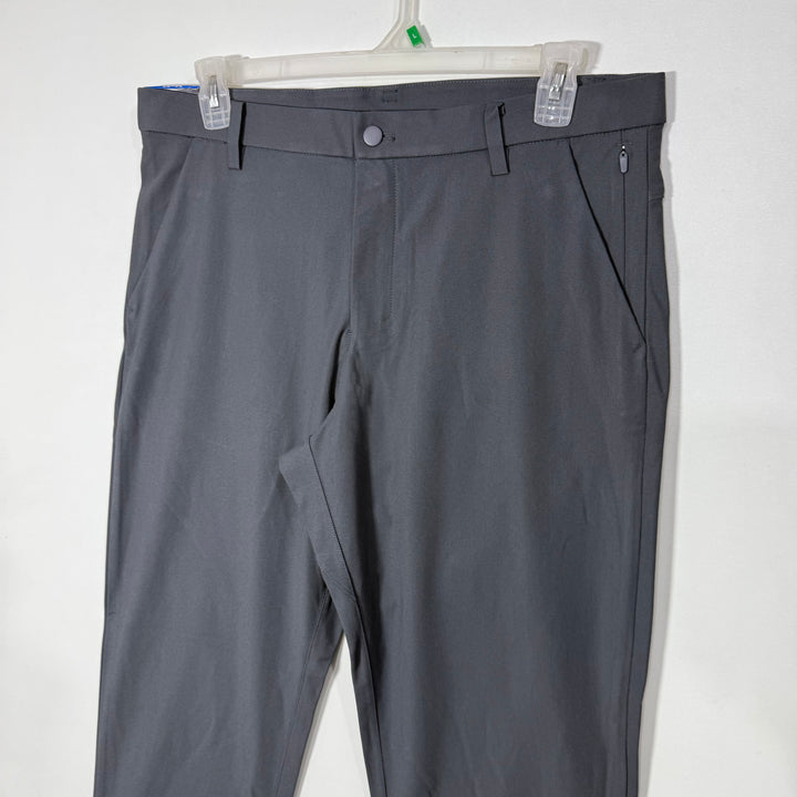 KIRKLAND STRAIGHT FIT PERFORMANCE PANT WITH STRETCH BRAND NEW