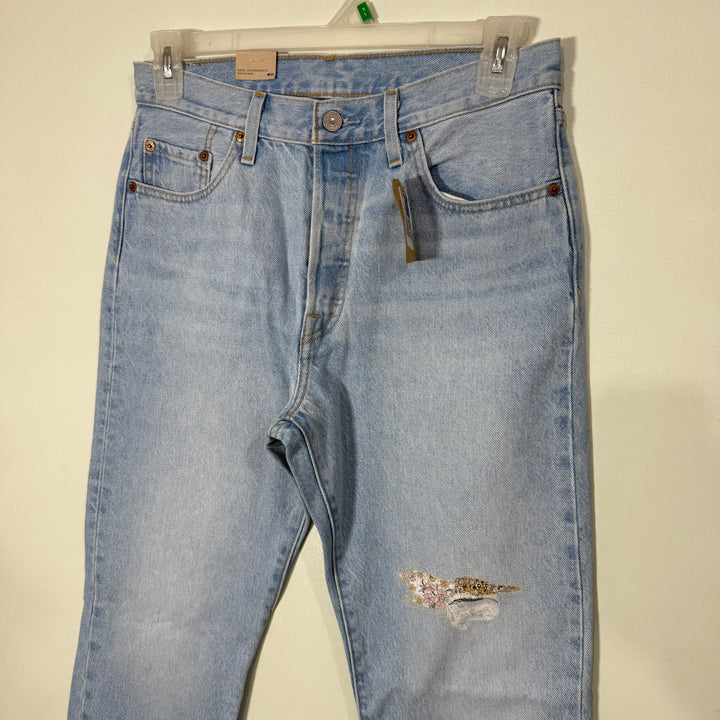 LEVIS 501 STRAIGHT FIT DENIM PANT BRAND NEW