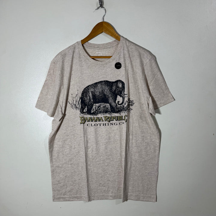 BANANA REPUBLIC COTTON TSHIRT BRAND NEW