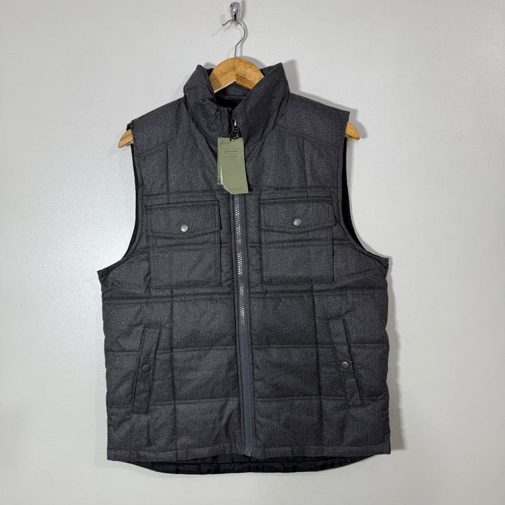 GOOD FELLOW &CO SLEEVES LESS JACKET