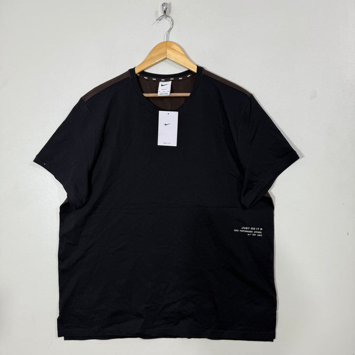 NIKE DRI FIT SPORT TSHIRT BRAND NEW