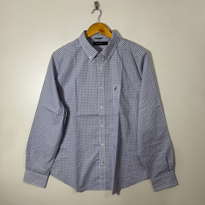 NAUTICA BUTTON DOWN CHECKERED SHIRT