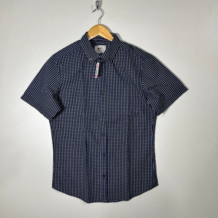 ECKO UNLTD BUTTON DOWN HALF SLEEVES SHIRT