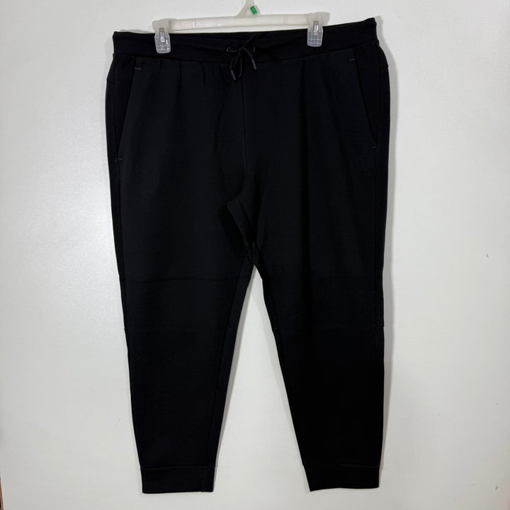 ATHLETIC WORKS TECH FLEECE SPORT TROUSER BLACK COLOUR BACK ZIP POCKET