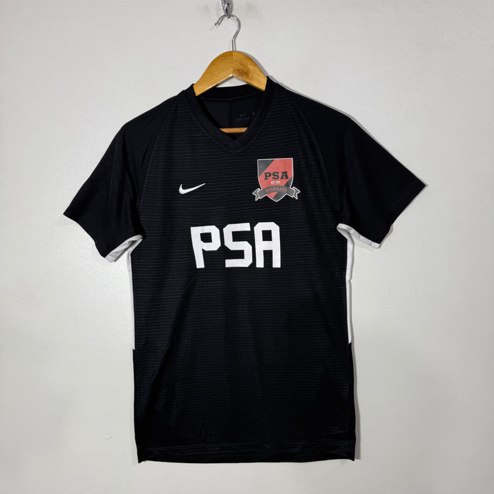 NIKE DRI FIT V NECK FOOTBALL TSHIRT