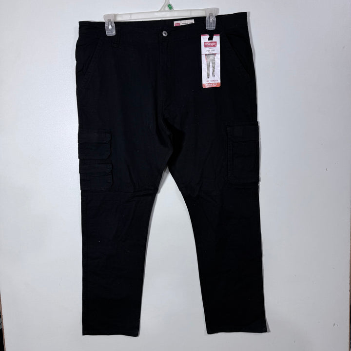 WRANGLER REGULAR TAPER CARGO COTTON PANT BRAND NEW WITH STRETCH BLACK COLOUR