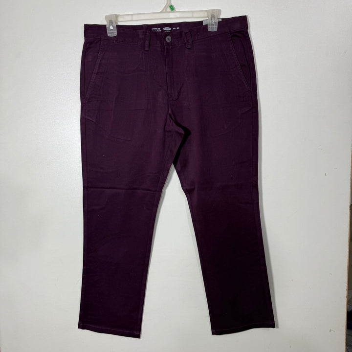 OLD NAVY SLIM FIT COTTON CHINO PANT BRAND NEW WITH STRETCH