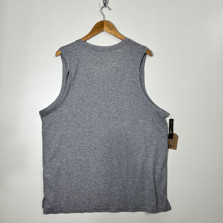 NIKE SPORT SLEEVES LESS BRAND NEW