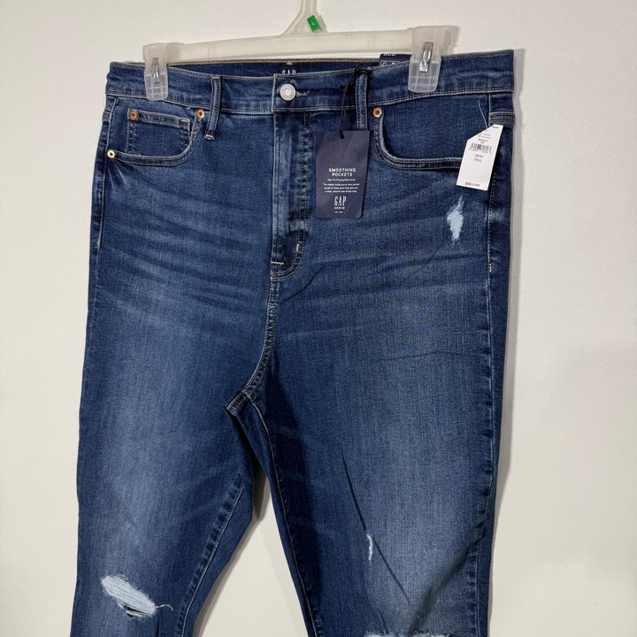 GAP SKINNY FIT DENIM PANT BRAND NEW WITH STRETCH