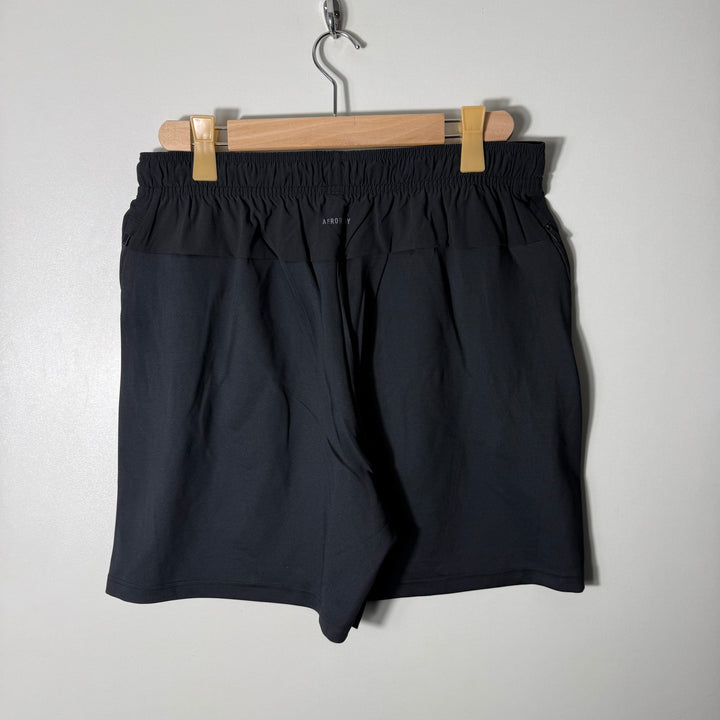 ADIDAS TRAINING SHORT BRAND NEW WITH SIDE ZIP POCKETS BLACK COLOUR