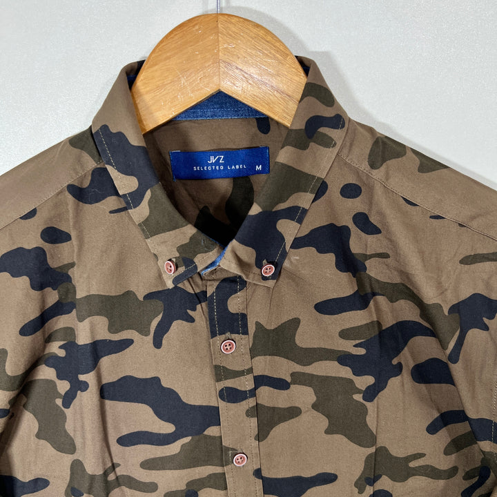 SELECTED LABEL BUTTON DOWN HALF SLEEVES SHIRT