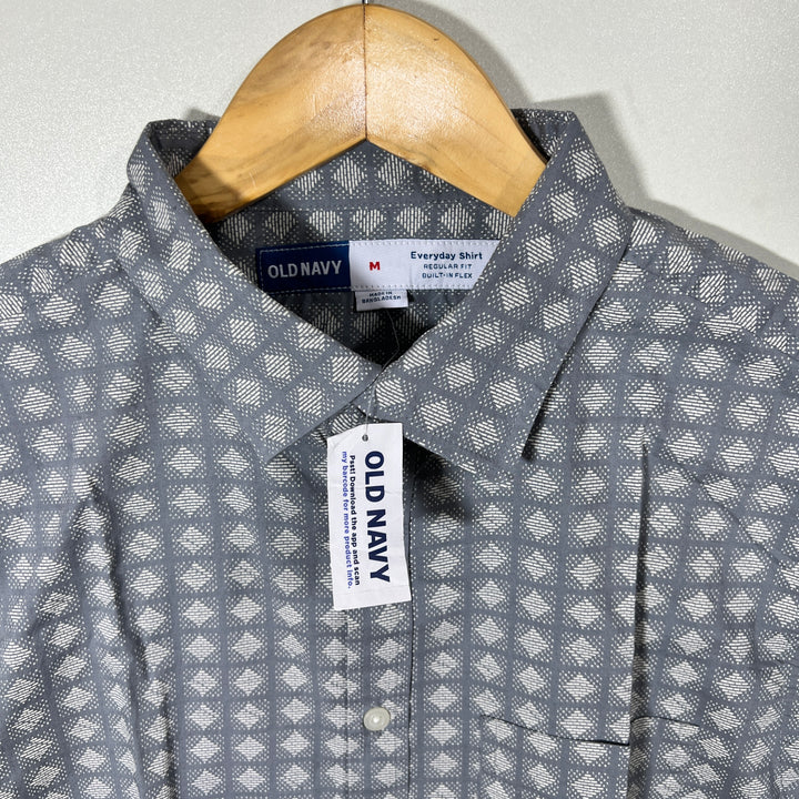 OLD NAVY REGULAR FIT HALF SLEEVES EVERY DAY SHIRT BRAND NEW