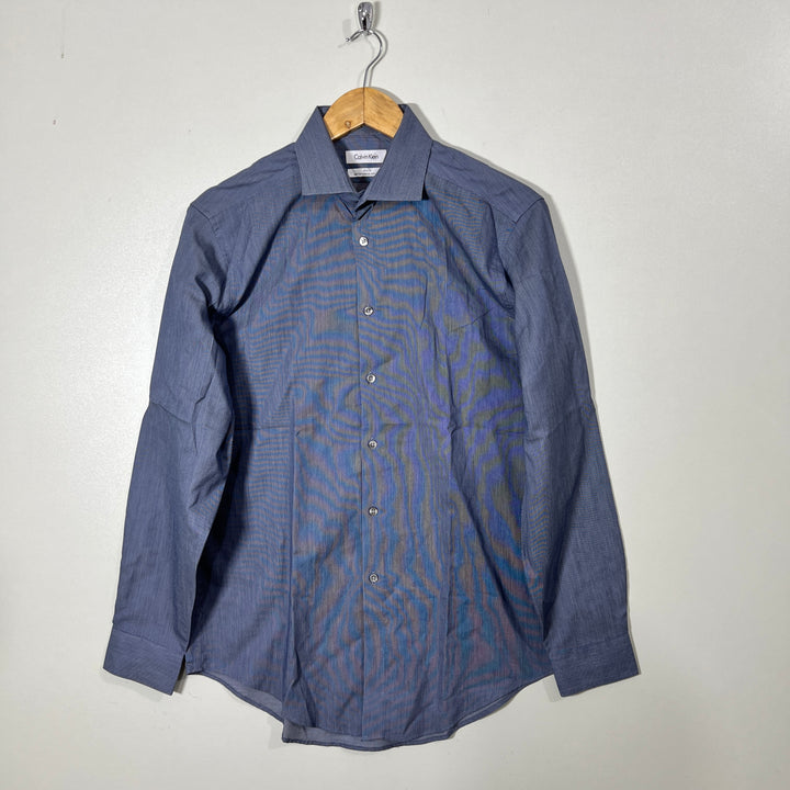 CALVIN KLEIN SLIM FIT PERFORMANCE NON IRON FORMAL SHIRT