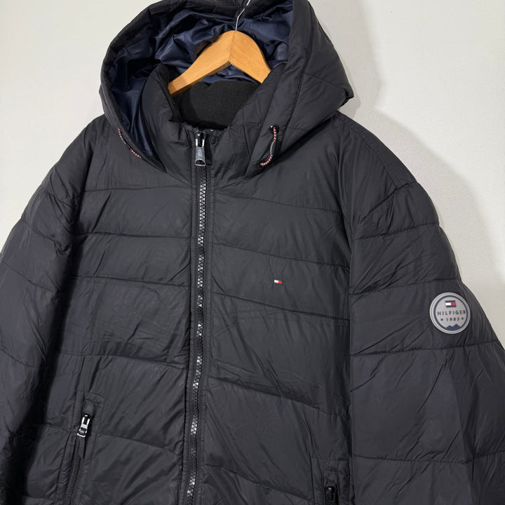 TOMMY HILFIGER PUFFER JACKET WITH HOOD BLACK COLOUR