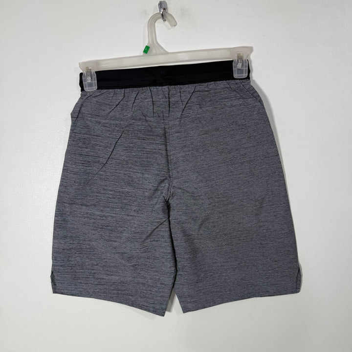 ADIDAS HYBRID PARACHUTE TRAINING SHORT WITH STRETCH WITH SIDE ZIP POCKETS