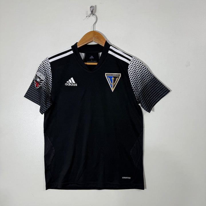 ADIDAS AEROREADY V NECK SPORT TSHIRT
