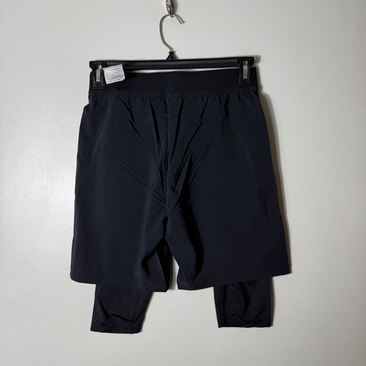 UNDER ARMOUR LAUNCH SW LONG SHORT RUNNING SHORT 2in1 BRAND NEW BLACK COLOUR